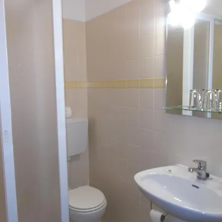 ゲストハウス Residencial Santa Clara