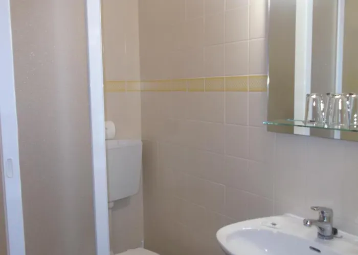 ゲストハウス Residencial Santa Clara