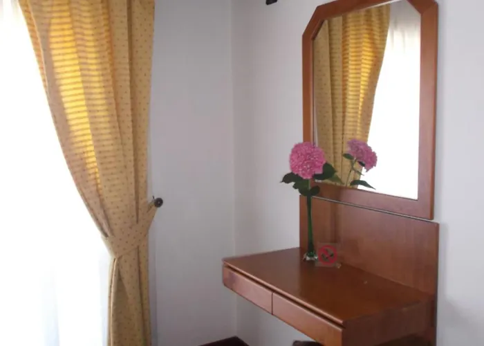 ゲストハウス Residencial Santa Clara 3*